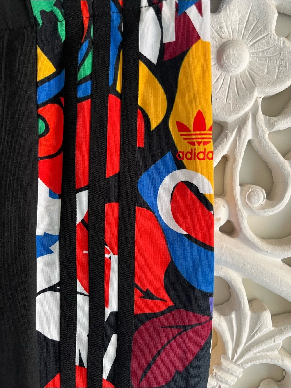 Adidas Originals Rich Mnisi Bike Shorts Leggings NWT Colorful Print XS - Picture 2 of 7